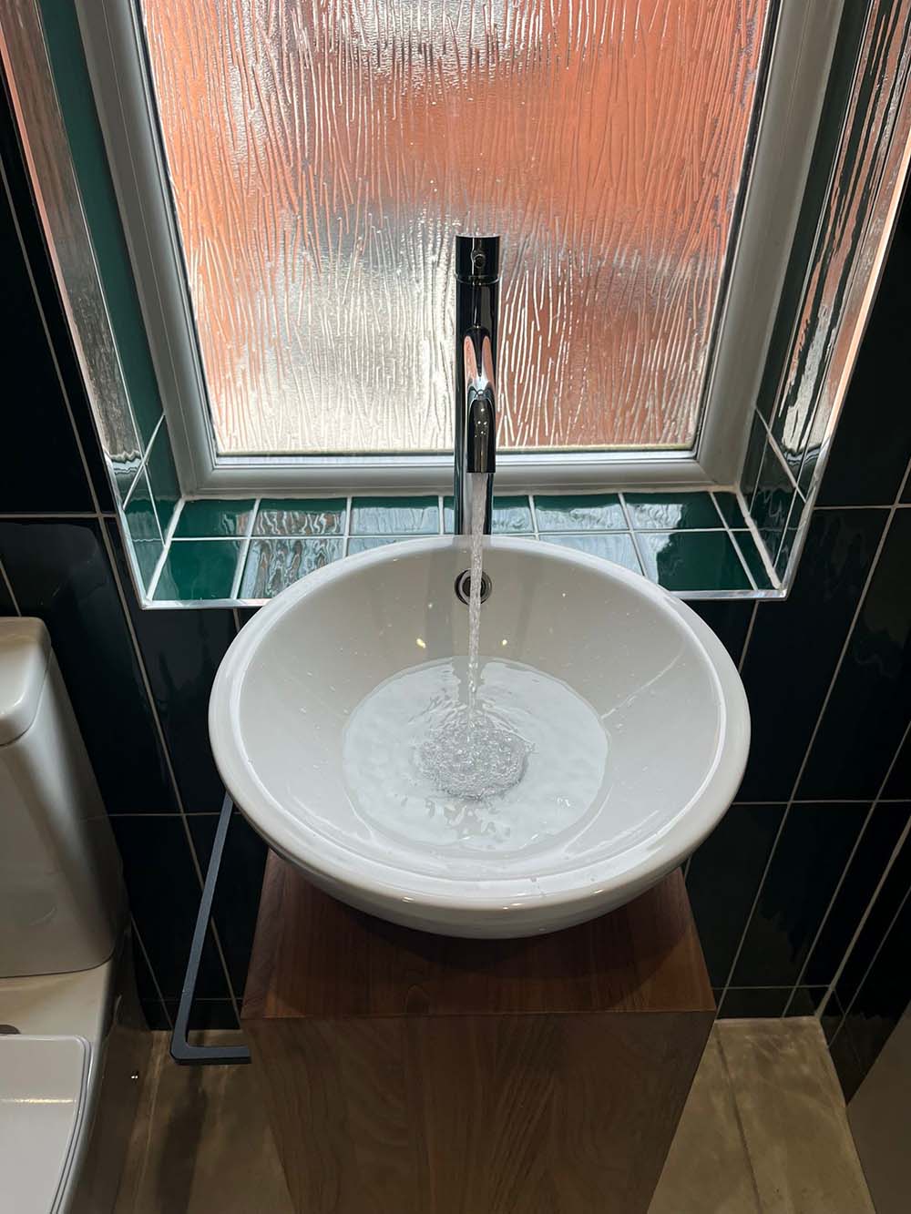 sink-running-water-rossendale